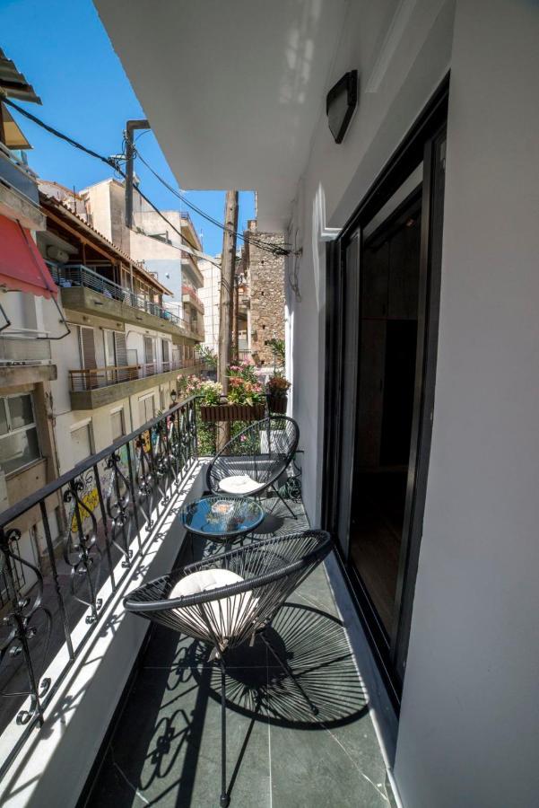 Luxurious Apartment In The Heart Of Town ! Loutráki Buitenkant foto