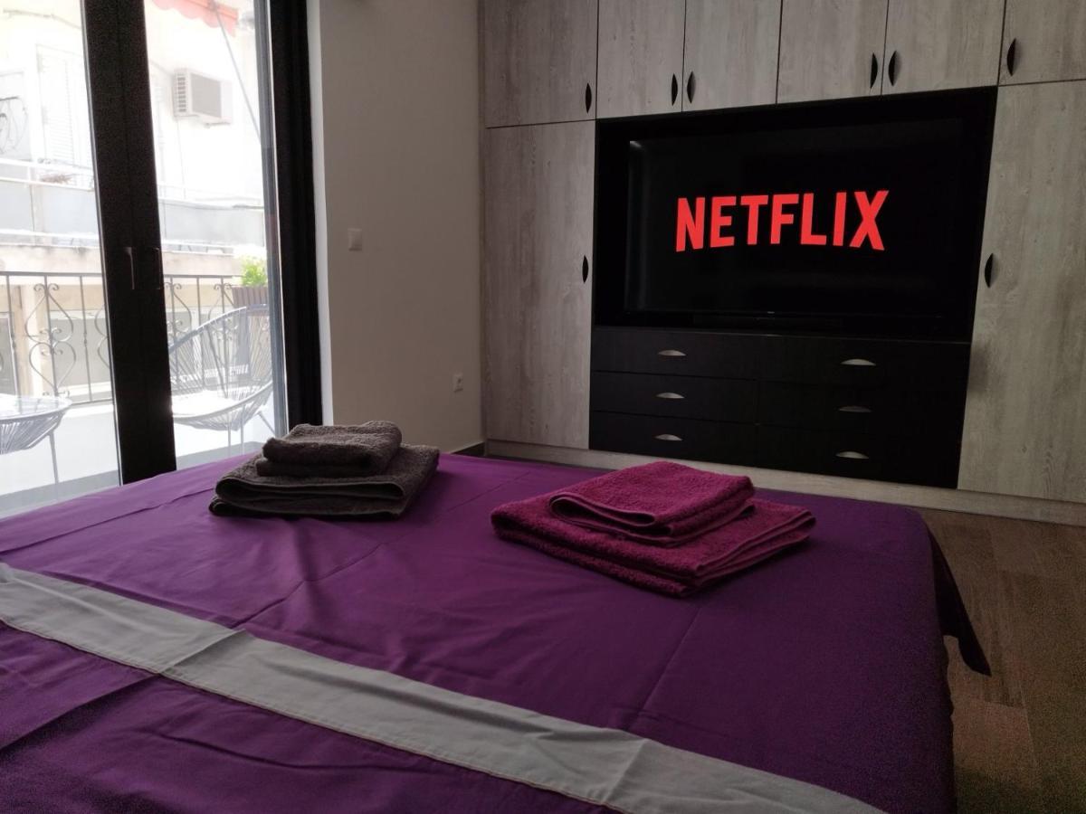 Luxurious Apartment In The Heart Of Town ! Loutráki Buitenkant foto